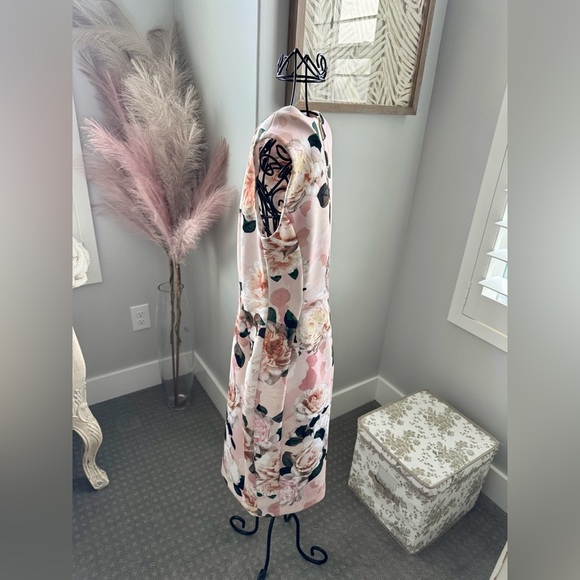 Women’s Calvin Klein pink floral scuba dress size 4 - Picture 4 of 9